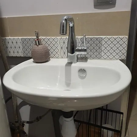 Sejour Avec Piscine - Petit-dejeuner A La Demande - 20 Minutes De L'espagne - Le Palace Climatise *