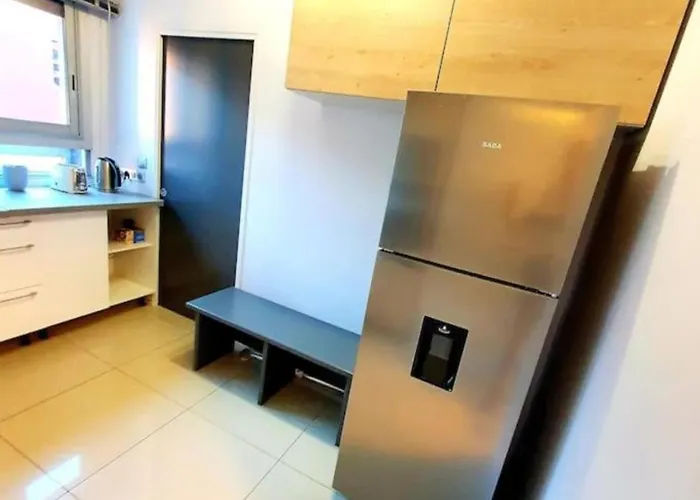 Apartament Sejour Avec Piscine - Petit-dejeuner A La Demande - 20 Minutes De L'espagne - Le Palace Climatise